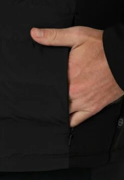 Wrangler Athletic Hybrid - Chaqueta De Entretiempo - Real Black -Wrangler 042e7567d9bb4d9cbdef80efa9822d44