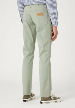 Wrangler Bryson - Vaqueros Rectos - Sea Grass -Wrangler 04b83f8d05de4286a656ae0c0298e644