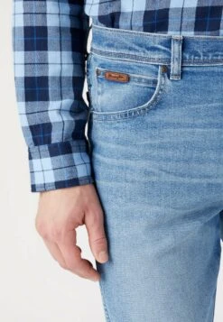 Wrangler Texas- Vaqueros Slim Fit - Blue Moon -Wrangler 07c51ee58dbb4da3a3c802230bf7a176