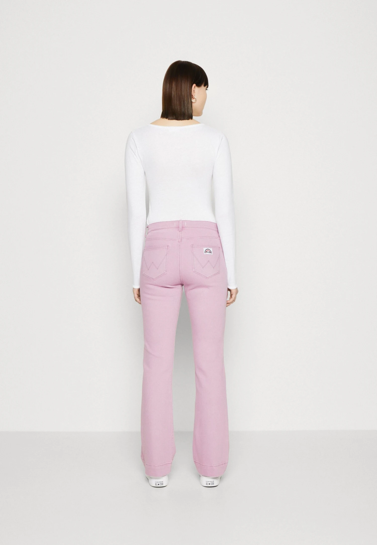 Wrangler Flare - Pantalones - Smokey Grape 5 Wrangler Flare - Pantalones - Smokey Grape - Imagen 3