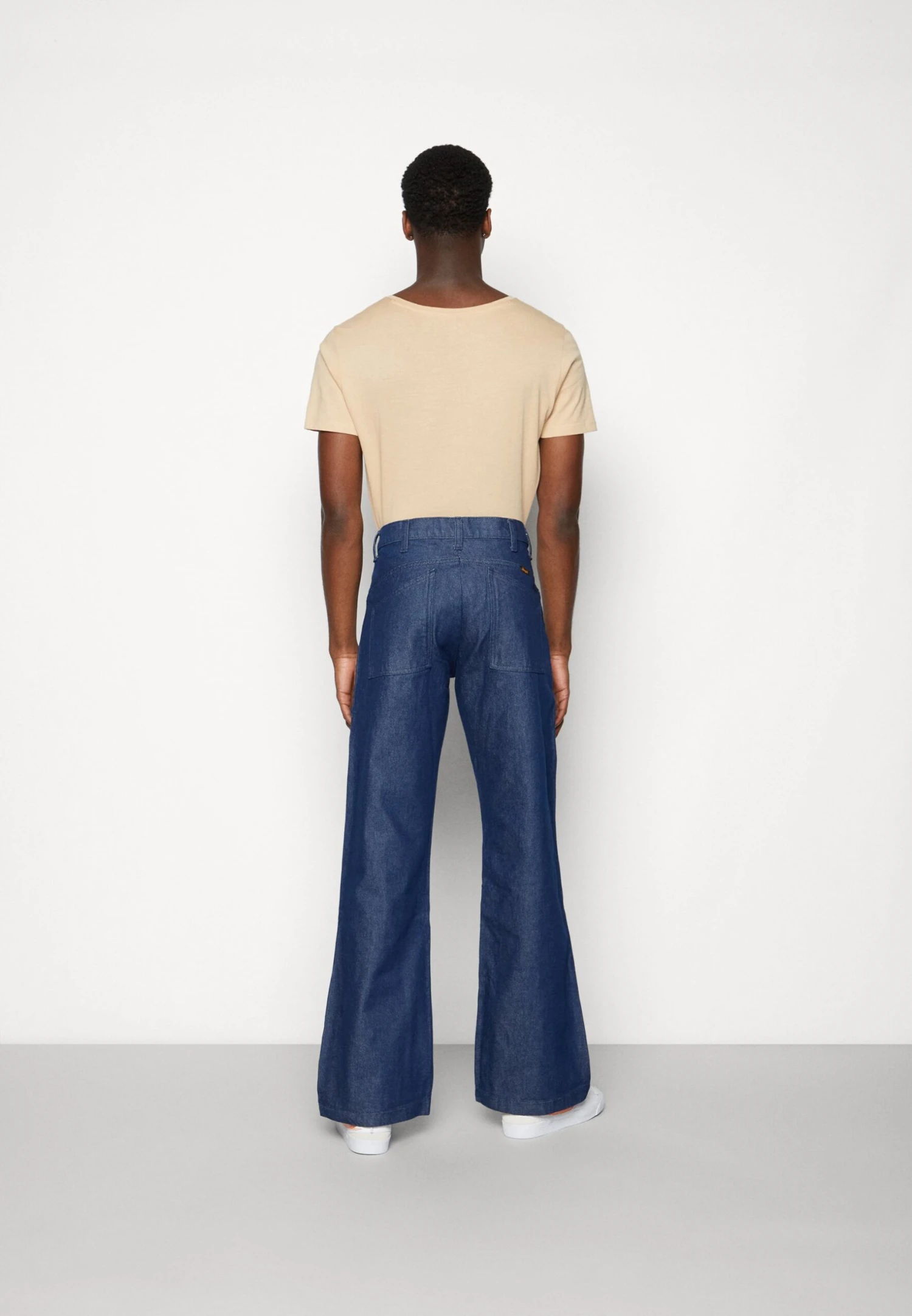 Wrangler Leon Loose Flare - Vaqueros A Campana - Rinse 5 Wrangler Leon Loose Flare - Vaqueros A Campana - Rinse - Imagen 3