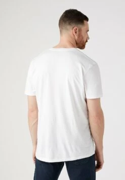Wrangler Sign Off - Camiseta Básica - White 9 Wrangler Sign Off - Camiseta Básica - White -Wrangler 0e6c155befde45989445d98de0c962d1