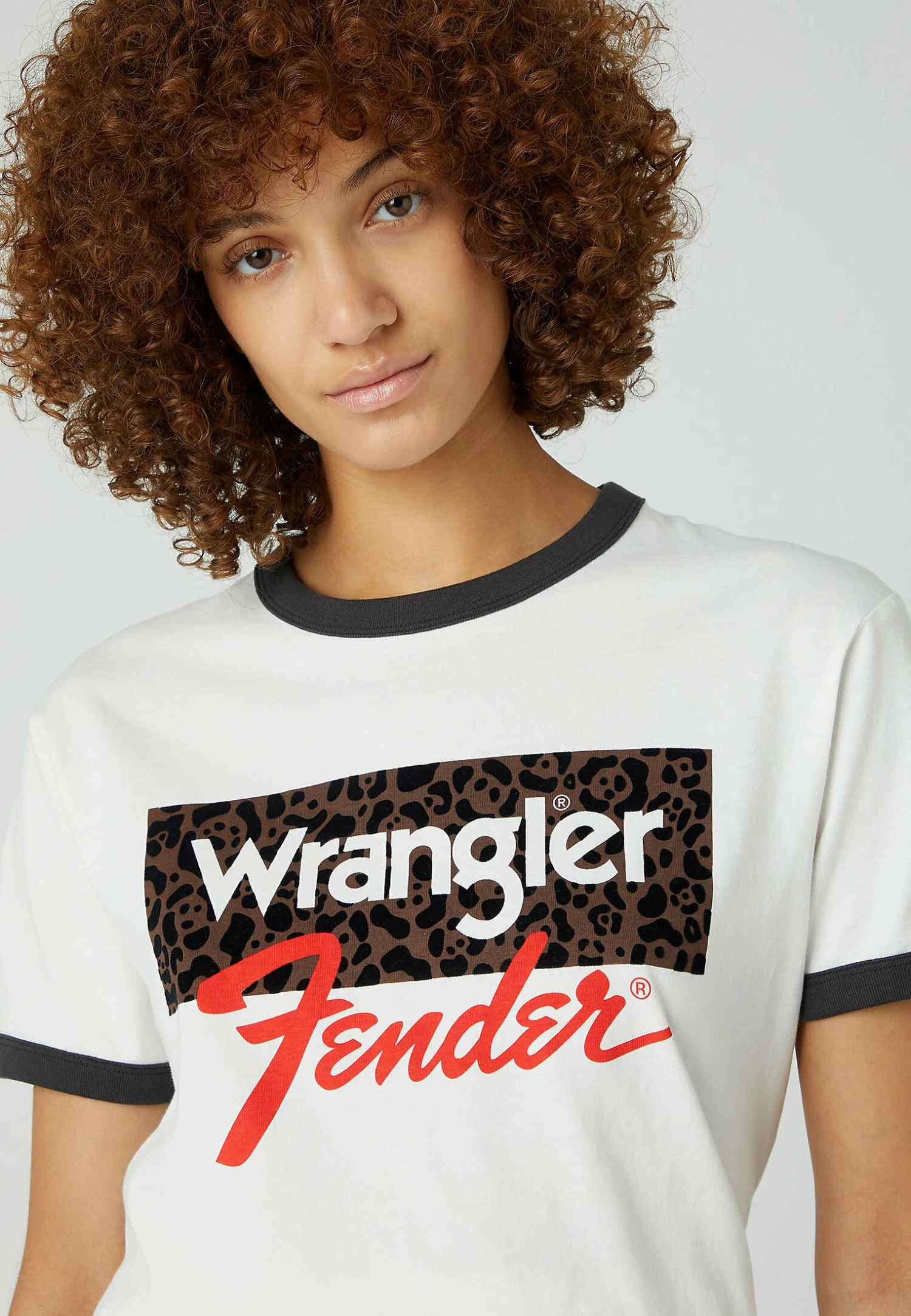 Wrangler Ringer - Camiseta Estampada - Faded Black 6 Wrangler Ringer - Camiseta Estampada - Faded Black - Imagen 4