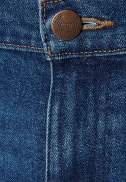 Wrangler Greensboro - Vaqueros Rectos - Blue Arcade 7 Wrangler Greensboro - Vaqueros Rectos - Blue Arcade -Wrangler 13ca729b0bc642e5b040ba097f9b163f