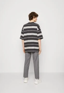 Wrangler Vintage Tee - Camiseta Estampada - Phantom -Wrangler 1441d2ed7075417e8805ae51c0c27772