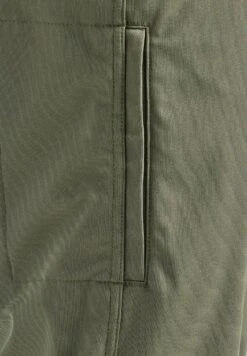 Wrangler Pantalones - Dusty Olive 13 Wrangler Pantalones - Dusty Olive -Wrangler 17c4e76464704721a5181ab981ef76b7