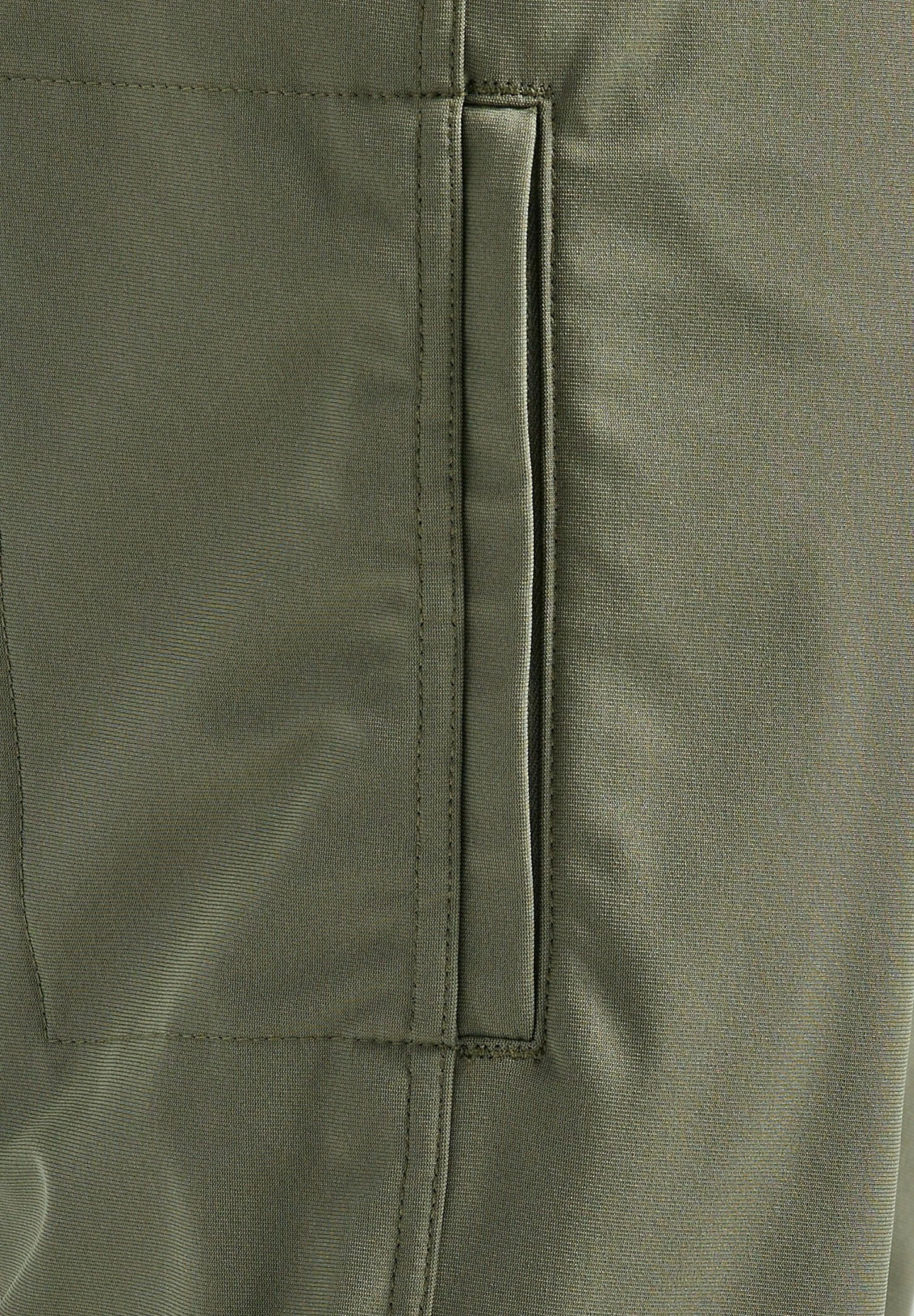 Wrangler Pantalones - Dusty Olive 8 Wrangler Pantalones - Dusty Olive - Imagen 6