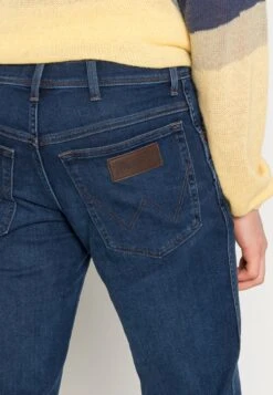 Wrangler Texas- Vaqueros Slim Fit - Blue Silk -Wrangler 1b419f8af5e04f3989b58bc8c9de90d7