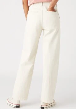 Wrangler Casey Jones Chino - Pantalones Chinos - Natural -Wrangler 20a8dbea76f646ab9bf2f4c43a8c12f9