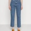 Wrangler Mom - Vaqueros Rectos - Winter Hue -Wrangler 21aa35972897478da6159c0d8fa1dea9