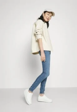 Wrangler Vaqueros Pitillo - Aria -Wrangler 22b0c2ba411e498b8fc10f14f4e02f91