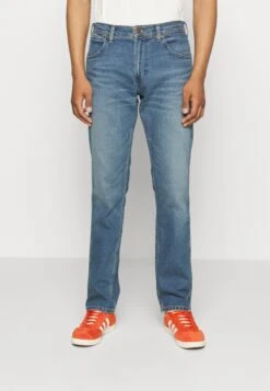 Wrangler Greensboro - Vaqueros Rectos - Shaker