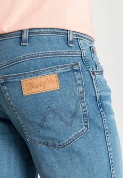 Wrangler Texas- Vaqueros Slim Fit - The Story -Wrangler 28a7afc1da7540bea89c3f2ce5cd1348