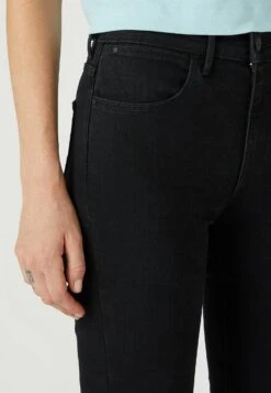 Wrangler Vaqueros Pitillo - Arachne -Wrangler 2ad88e9dd8f34bf3b75cc885ea90d2ae