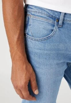 Wrangler Greensboro - Vaqueros Rectos - Wild Card 10 Wrangler Greensboro - Vaqueros Rectos - Wild Card -Wrangler 2af1a477bfa74880bd89412c7086b7c1