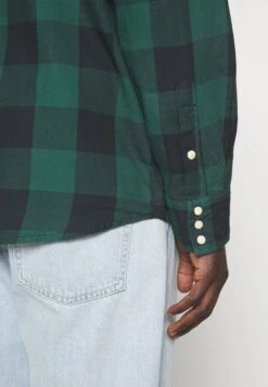 Wrangler Western- Camisa - Dark Matcha 11 Wrangler Western- Camisa - Dark Matcha -Wrangler 2d8685fbfee44f81931a87cb6846c04d