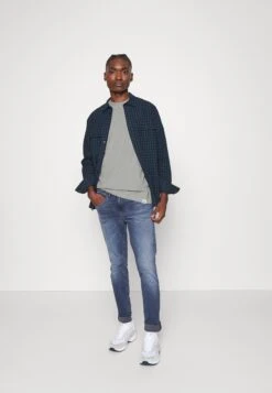 Wrangler 2 Pack - Camiseta Básica - Mid Grey Melee