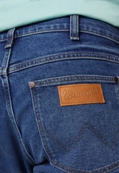 Wrangler Greensboro - Vaqueros Rectos - Smoke Sea -Wrangler 32313b82f6f64af1af63487837f7824a