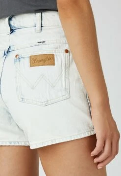 Wrangler Festival- Shorts Vaqueros - Be The Storm -Wrangler 3b764a3787e3447cbdfdfbed0ddaec73