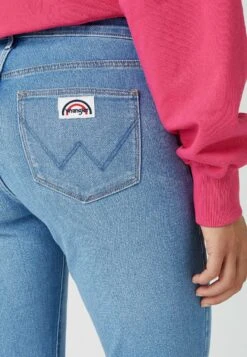 Wrangler Vaqueros A Campana - Hazel -Wrangler 3e68fe32ffc84b65985ba90886d1c49b