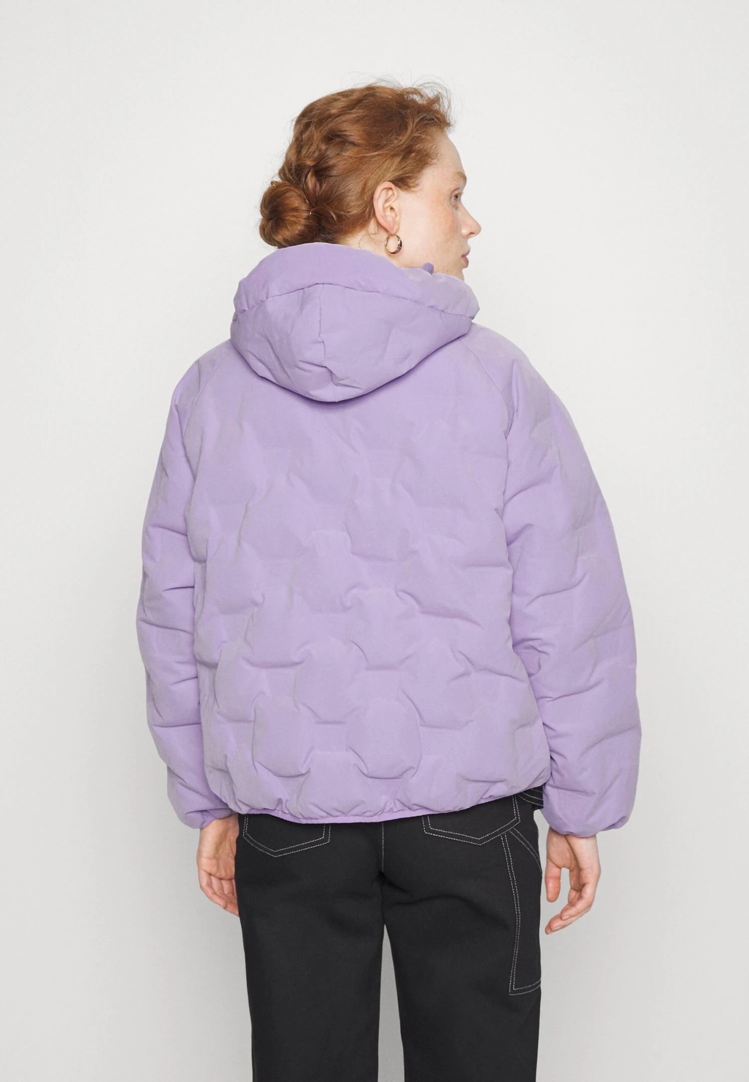 Wrangler Logo Puffer - Chaqueta De Invierno - Bougainville Purple 5 Wrangler Logo Puffer - Chaqueta De Invierno - Bougainville Purple - Imagen 3
