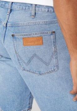 Wrangler Frontier Short - Shorts Vaqueros - Eightball -Wrangler 43c69bd923a849c2ae66ed48d04ca51c