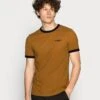 Wrangler Ringer Tee - Camiseta Básica - Golden Brown -Wrangler 4bfa6f0757214a03b8685d46f5fceb68