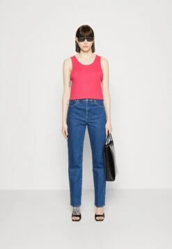 Wrangler Mom - Vaqueros Rectos - Wanda -Wrangler 4c27e1f52c8a44a0ae7385630d19a824