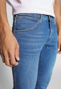 Wrangler Bryson - Vaqueros Pitillo - Game On -Wrangler 4f7986e0d3b344a7b18835bb395e4d9e