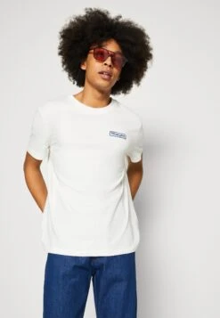 Wrangler Logo Tee - Camiseta Básica - White 11 Wrangler Logo Tee - Camiseta Básica - White -Wrangler 65eb1205405b438d92d0bff16a20d017