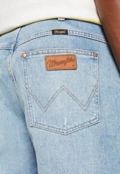 Wrangler Frontier Short - Shorts Vaqueros - Sunfade -Wrangler 70a9b77d2a864bf28fca0fc2b771b507
