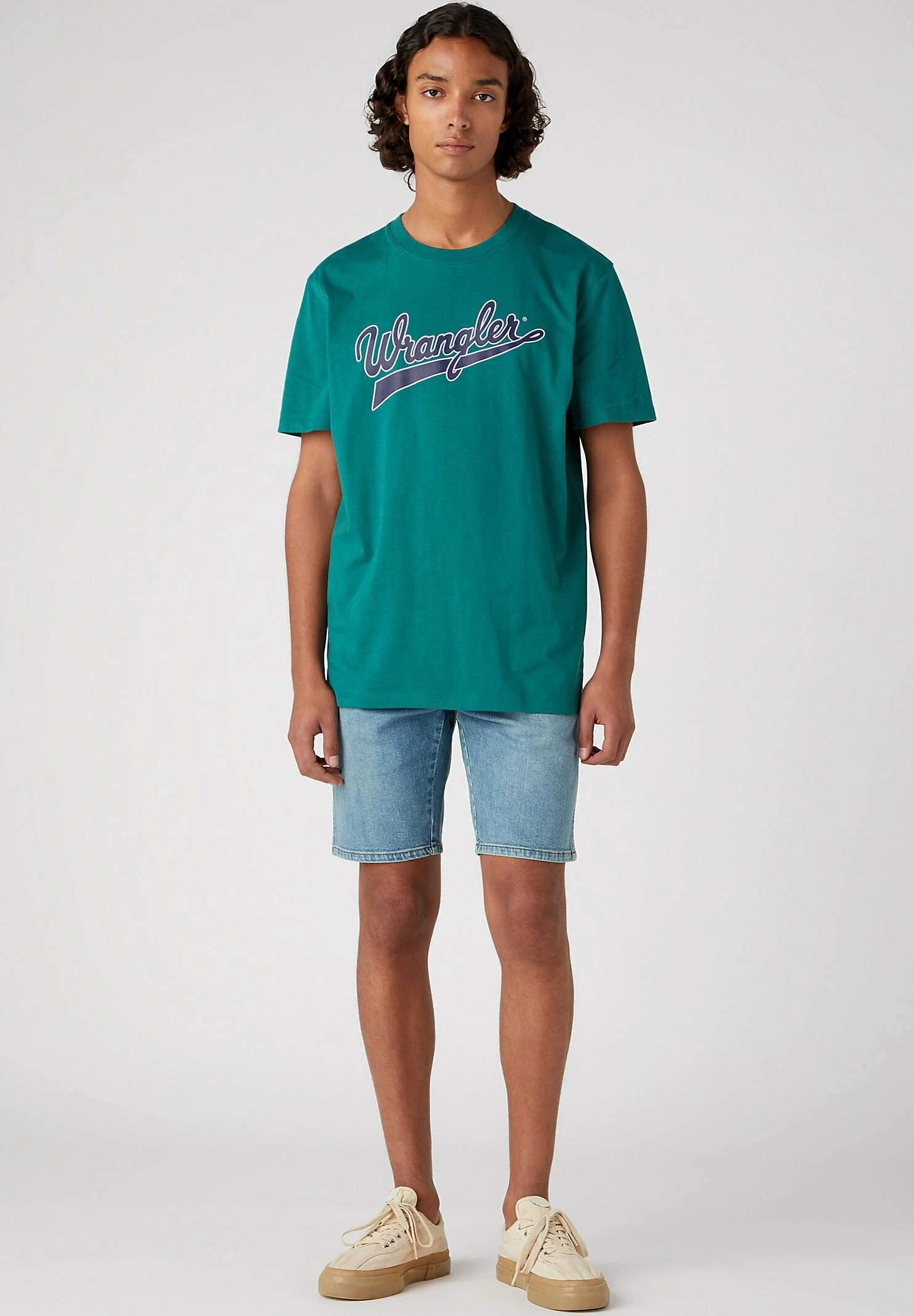 Wrangler Branded- Camiseta Estampada - Bayberry Green 4 Wrangler Branded- Camiseta Estampada - Bayberry Green - Imagen 2