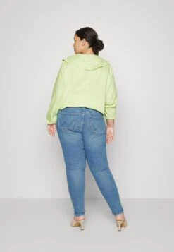 Wrangler High - Vaqueros Pitillo - River 14 Wrangler High - Vaqueros Pitillo - River -Wrangler 72b2df6331a24d3e80e14ea4542ee3e1