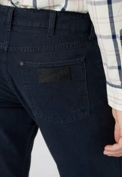 Wrangler Sboro - Pantalones - Dark Navy -Wrangler 7d0535f06e5e46129f7367048c2a1cc5