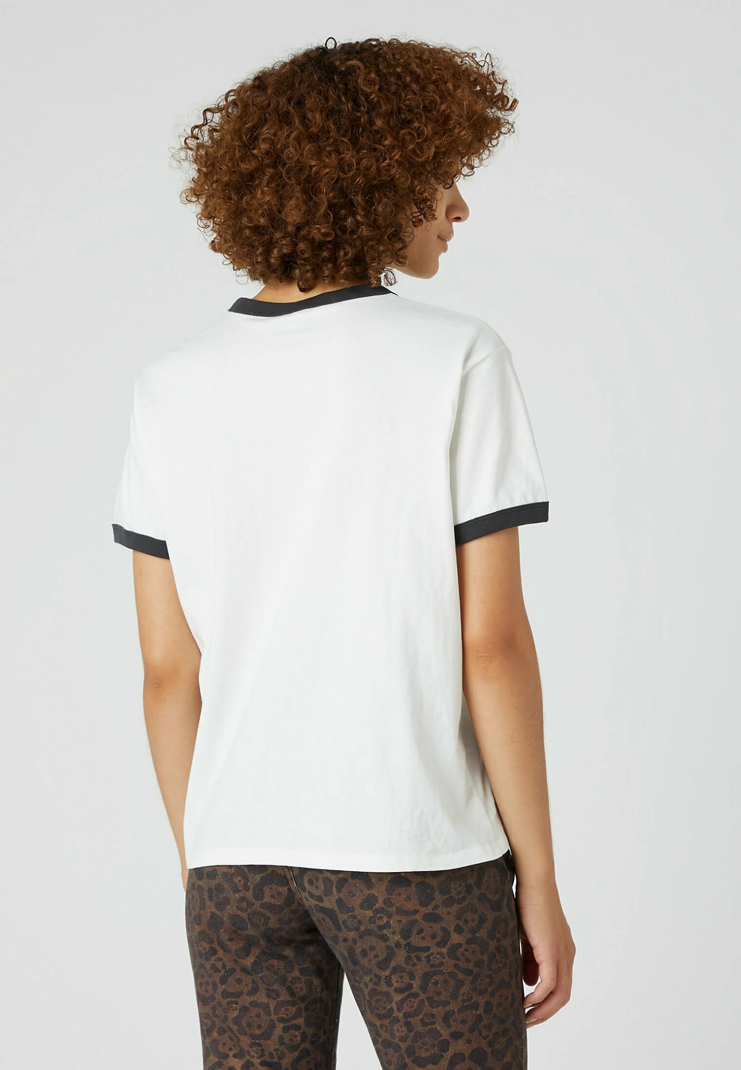 Wrangler Ringer - Camiseta Estampada - Faded Black 5 Wrangler Ringer - Camiseta Estampada - Faded Black - Imagen 3