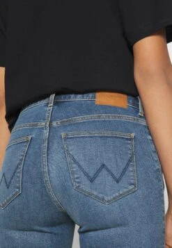 Wrangler Vaqueros Pitillo - Snuggle Bug -Wrangler 8009bc3b141747e28300f787cf983c85