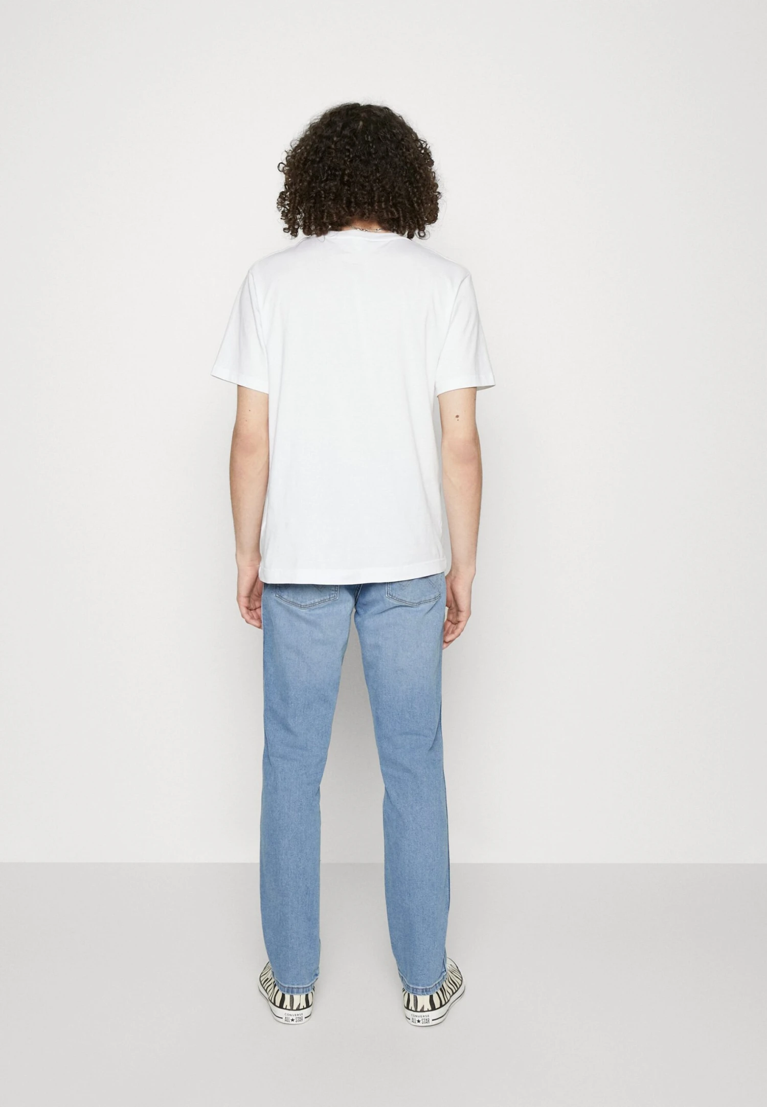 Wrangler Greensboro - Vaqueros Rectos - Light Blue Demin 5 Wrangler Greensboro - Vaqueros Rectos - Light Blue Demin - Imagen 3