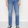 Wrangler Larston - Vaqueros Slim Fit - Blue Denim -Wrangler 89ed51a318544603aea365f1110e65b3