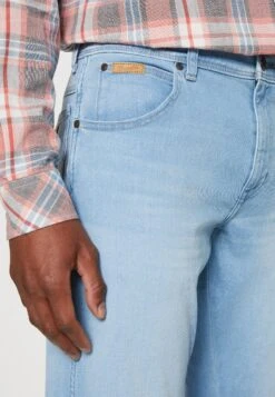 Wrangler Texas- Vaqueros Slim Fit - Spot Lite -Wrangler 8a1ce8438fcd48609a6f0ad944dfa32d