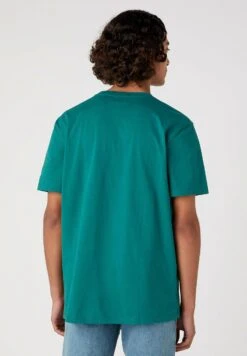 Wrangler Branded- Camiseta Estampada - Bayberry Green 9 Wrangler Branded- Camiseta Estampada - Bayberry Green -Wrangler 8b403589118d4c1c8de50eec543d79de