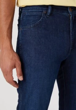 Wrangler Vaqueros Rectos - Soft Rock -Wrangler 8d76bfb9fa5e4a3b866b06f32467909b