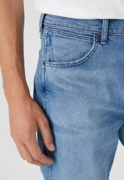 Wrangler Frontier - Vaqueros Rectos - Cool Twist -Wrangler 8e1b47356ae444bc8d6a877317d92871