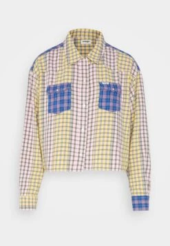 Wrangler Patch Boxy Work Shirt - Camisa - Fuchsia Rose -Wrangler 927824bcb5af4088a2aaa841f9e6ae18