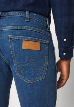 Wrangler Bryson - Vaqueros Pitillo - Revival -Wrangler 97904e45950c4f36a85693f13186d475