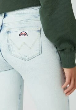 Wrangler Vaqueros A Campana - Be The Storm -Wrangler 97cc09e47cd04b79a12b68412da5347b