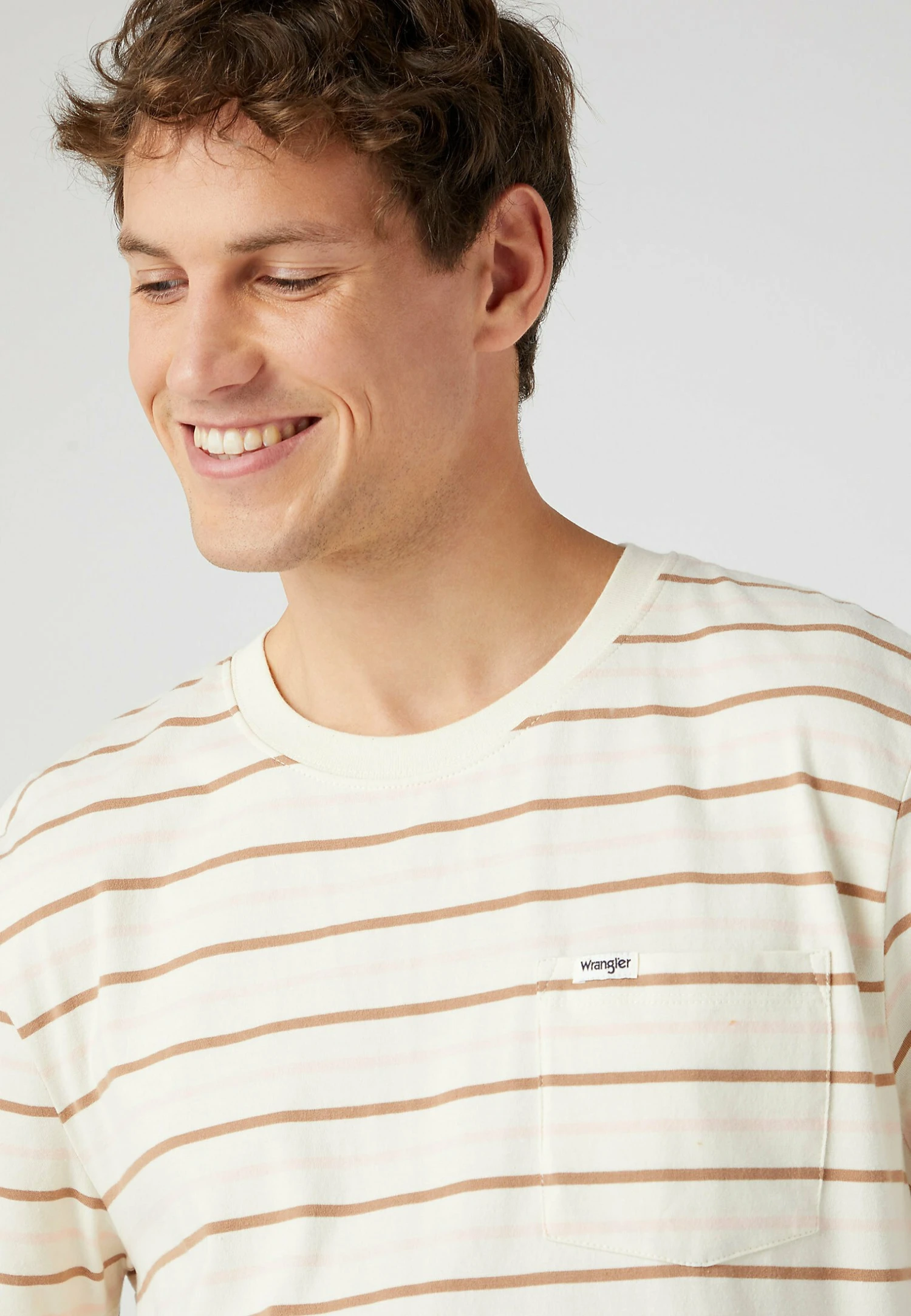 Wrangler Pocket Tee - Camiseta Estampada - Pale Blush 6 Wrangler Pocket Tee - Camiseta Estampada - Pale Blush - Imagen 4