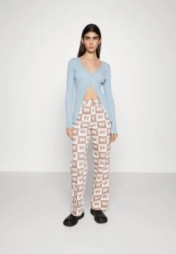 Wrangler Mom - Vaqueros Boyfriend - Frapuccino -Wrangler 99bb07cdd17642178fa5b859709d8f95