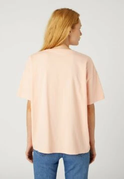 Wrangler Girlfriend - Camiseta Estampada - Peach Melba -Wrangler 9fa2a19d831546a28f607f0ab166096c