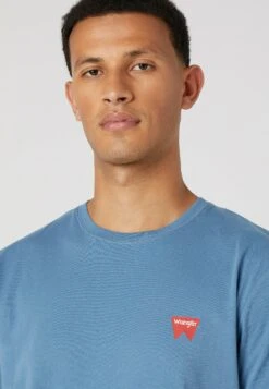 Wrangler Sign Off Tee - Camiseta Básica - Captains Blue -Wrangler a3184c47593a4ffc82acc107b04b56e5