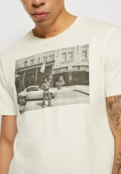 Wrangler Graphic Tee - Camiseta Estampada - Vanilla Ice -Wrangler a43aef868d3245dcbba11e89cd378968